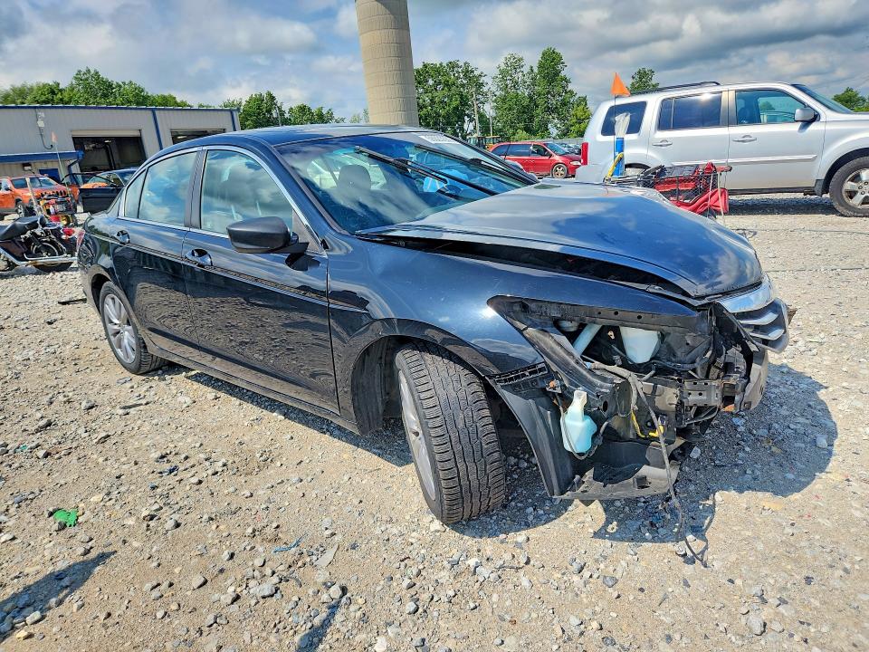 2011 Honda Accord VIN 1HGCP2E76BA085306 COPART salvage auction — FRONT END, Mi - Certificate Of Title, sold $400 on 2026-07-30 (photo 4)