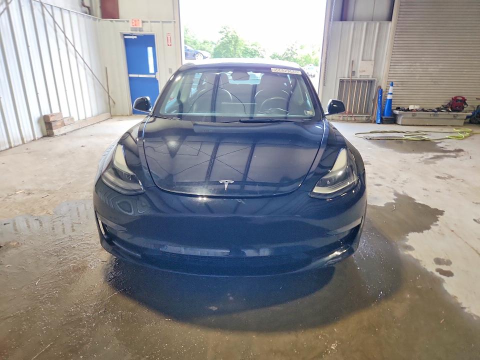 2022 Tesla Model 3 VIN 5YJ3E1EA1NF304419 COPART salvage auction — REAR END, MI - CERTIFICATE OF TITLE, sold $11,900 on 2026-07-15 (photo 5)