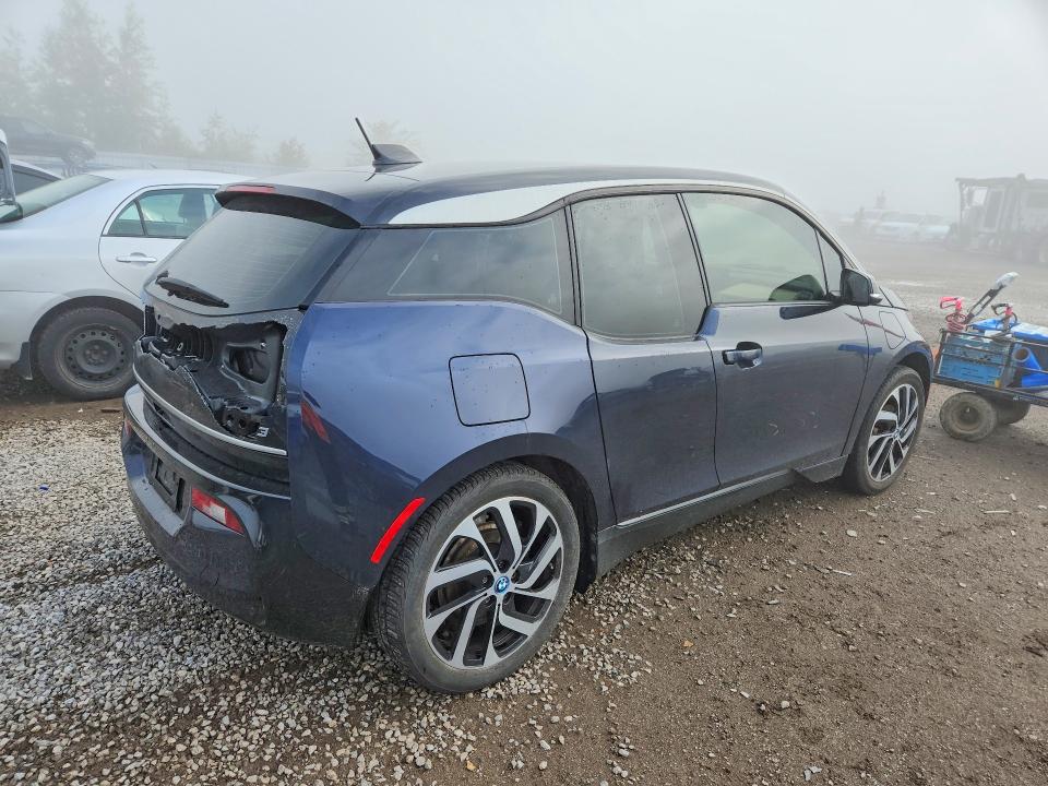 2018 BMW I3 VIN WBY7Z4C51JVC34639 COPART salvage auction — SIDE, On - Permit Salvage, sold $1,800 on 2026-07-28 (photo 3)