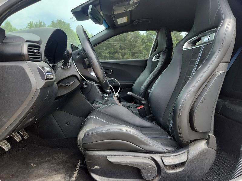 2022 Hyundai Veloster VIN KMHT36AH8NU013750 COPART salvage auction — MINOR DENT/SCRATCHES, Va - Cert Of Title - Salvage, sold $6,200 on 2026-07-28 (photo 7)