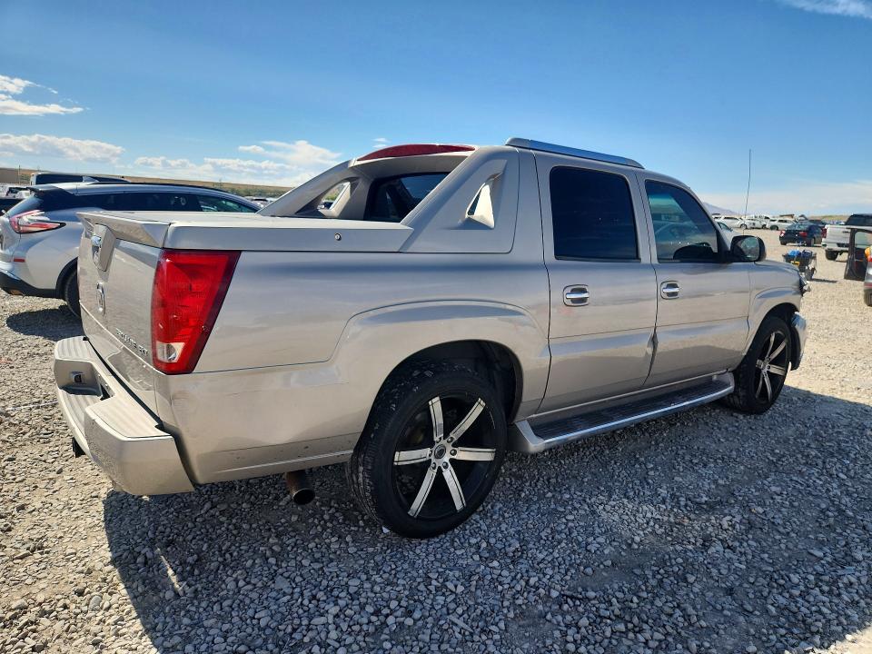 2004 Cadillac Escalade VIN 3GYEK62N64G119128 COPART salvage auction — MECHANICAL, Ut - Salvage Certificate, sold $350 on 2026-07-17 (photo 3)