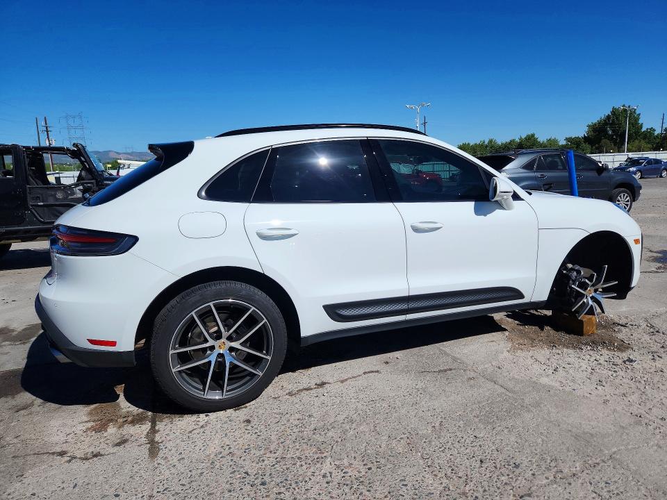 2025 Porsche VIN WP1AA2A5XSLB01568 COPART salvage auction — FRONT END, Co - Public - Salvage Title, sold $30,250 on 2026-07-20 (photo 3)