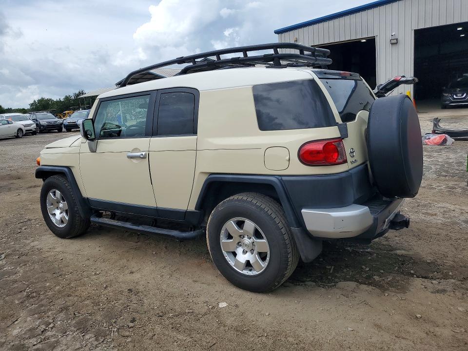 2008 Toyota Fj cruiser VIN JTEZU11F88K006760 COPART salvage auction — FRONT END, Ga - Cert Of Title-Salvage, sold $7,600 on 2026-07-24 (photo 2)