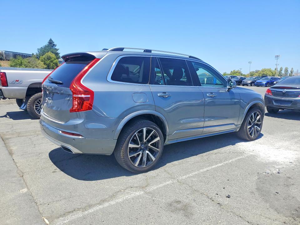 2019 Volvo Xc90 VIN YV4BR0CK2K1510873 COPART salvage auction — MINOR DENT/SCRATCHES, Ca - Dis/Dlr/Exp Only Clean Title (P), sold $7,000 on 2026-08-14 (photo 3)