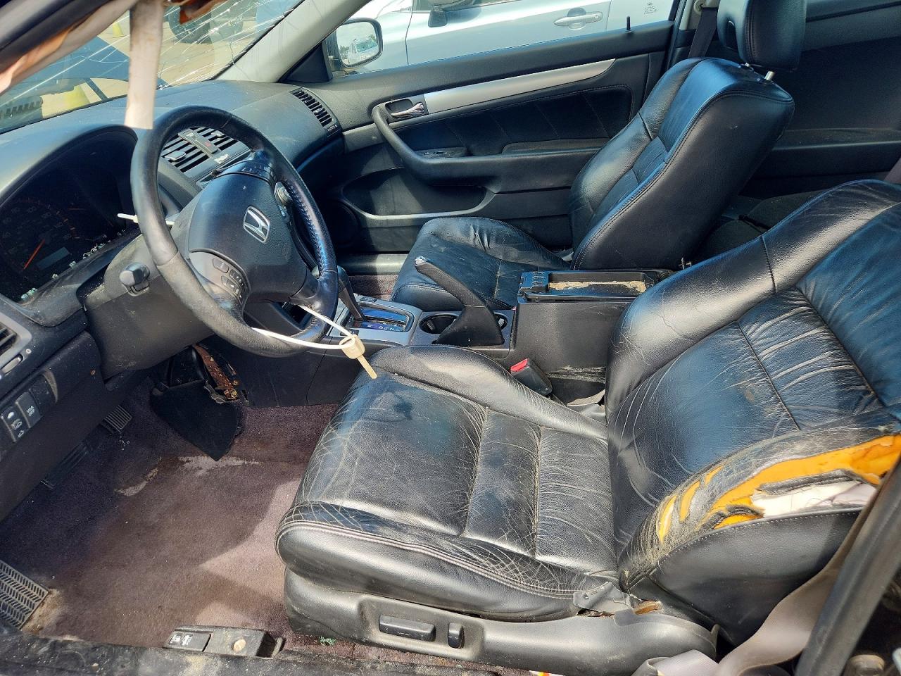 2006 Honda Accord VIN 1HGCM82666A010540 COPART salvage auction — Front End, TX - SALVAGE VEHICLE TITLE, sold $275 on 2026-07-02 (photo 7)