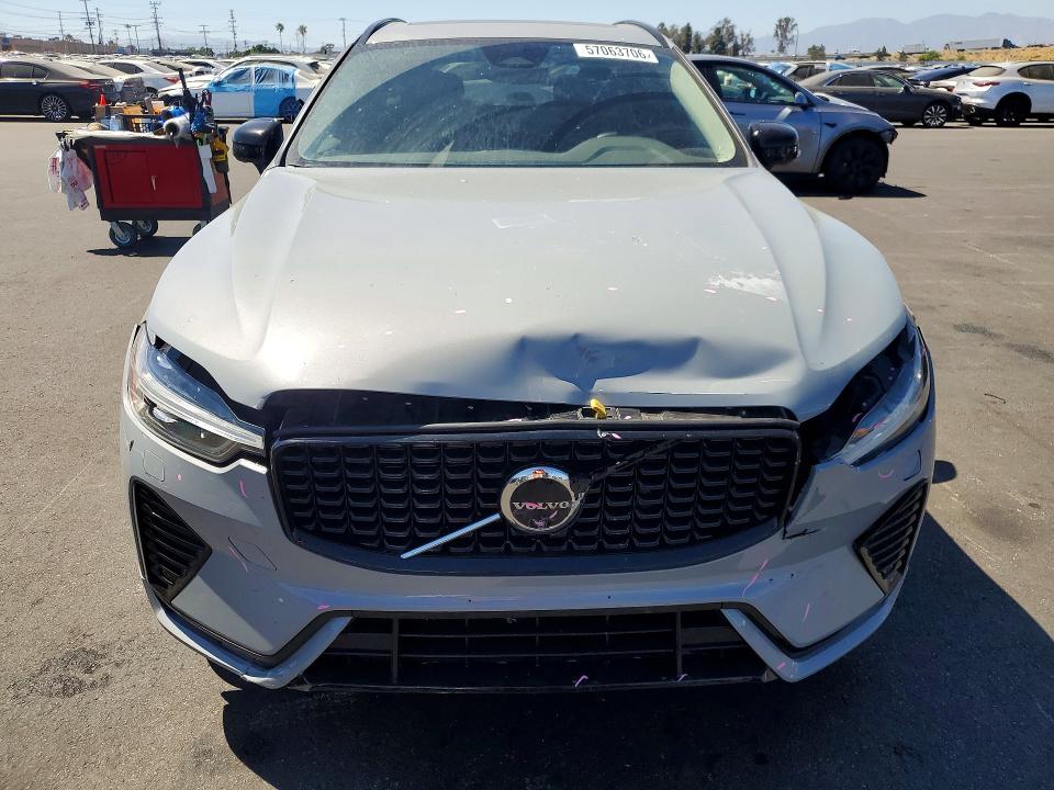 2024 Volvo VIN YV4L12RL6R1716280 COPART salvage auction — FRONT END, Ca - Salvage Certificate, sold $14,500 on 2026-08-10 (photo 5)