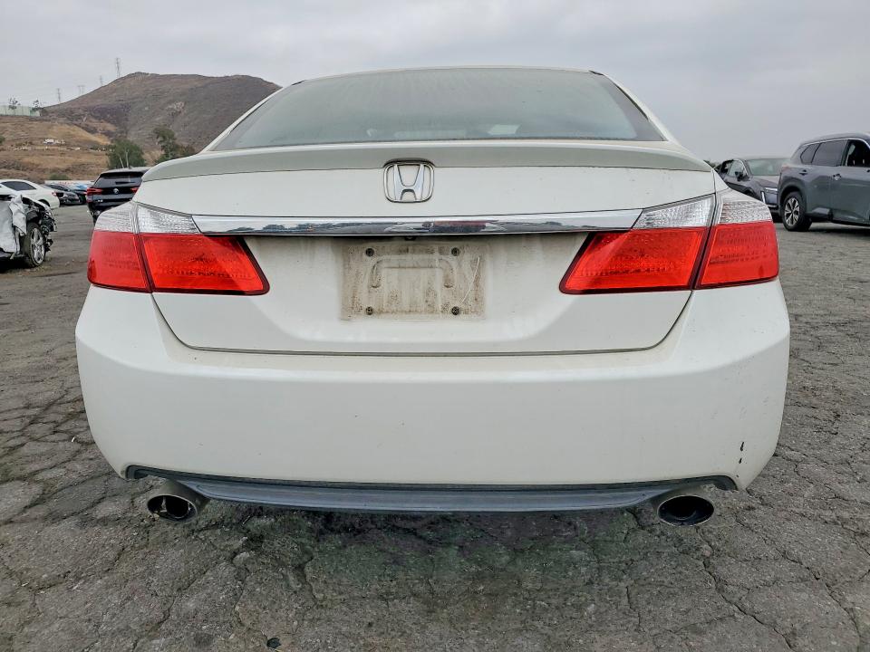 2014 Honda Accord VIN 1HGCR2F52EA250571 COPART salvage auction — FRONT END, CA - SALVAGE CERTIFICATE, sold $1,950 on 2026-07-02 (photo 6)