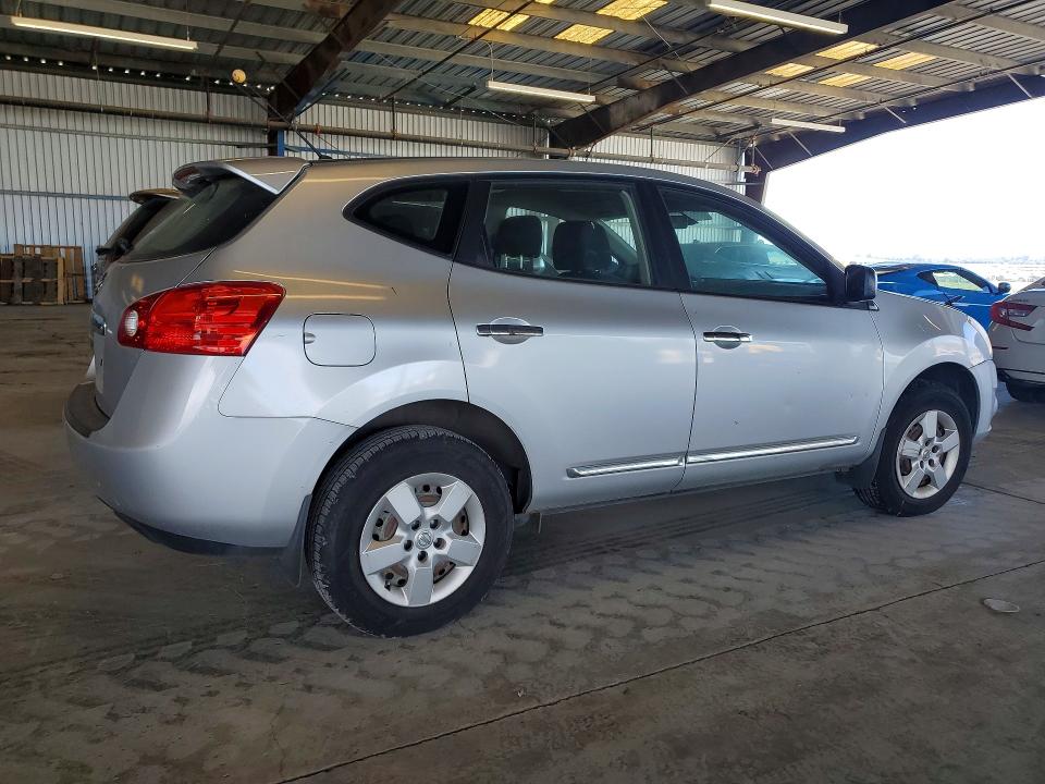 2011 Nissan Rogue sport VIN JN8AS5MT9BW577498 COPART salvage auction — MINOR DENT/SCRATCHES, Ca - Dis/Dlr/Exp App For Dup Clean, sold $425 on 2026-07-02 (photo 3)