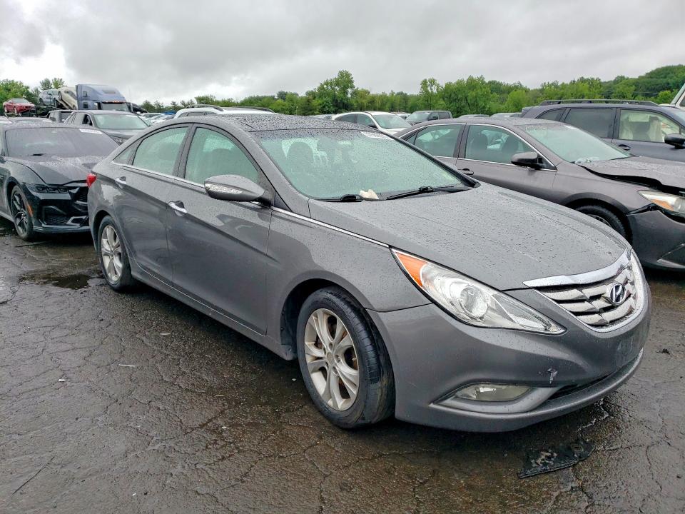 2013 Hyundai VIN 5NPEC4AC0DH615363 COPART salvage auction — MECHANICAL, Mt - Certificate Of Title, sold $600 on 2026-07-17 (photo 4)