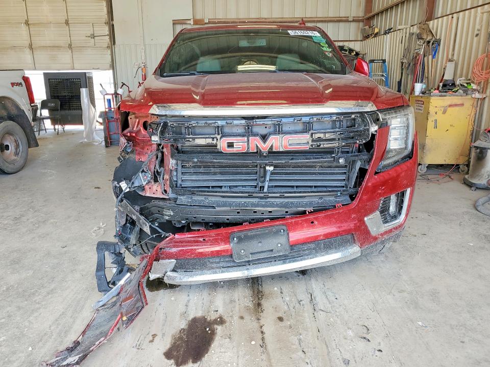 2021 Gmc VIN 1GKS1GKD4MR288965 COPART salvage auction — FRONT END, Salvage Title, sold $60 on 2026-07-31 (photo 5)