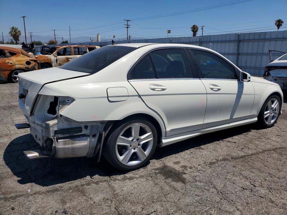2011 Mercedes-benz C class VIN WDDGF5EB9BA458627 COPART salvage auction — REAR END, CA - SALVAGE CERTIFICATE, sold $1,200 on 2026-07-16 (photo 3)