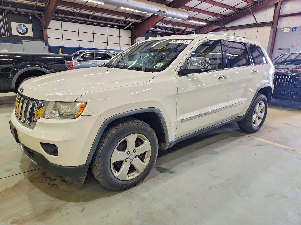 2011 Jeep Grand cherokee VIN 1J4RR5GG2BC723308 COPART salvage auction — MINOR DENT/SCRATCHES, Vt - Certificate Of Title, sold $1,750 on 2026-07-03 (photo 1)