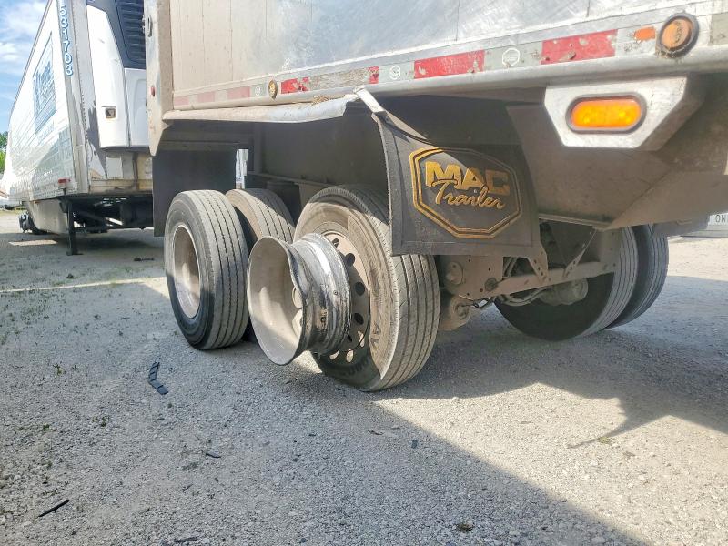 2018 Mac Trailer VIN 5MADN2427JC042572 COPART salvage auction — ROLLOVER, IL - SALVAGE CERTIFICATE, sold $3,150 on 2026-07-23 (photo 8)