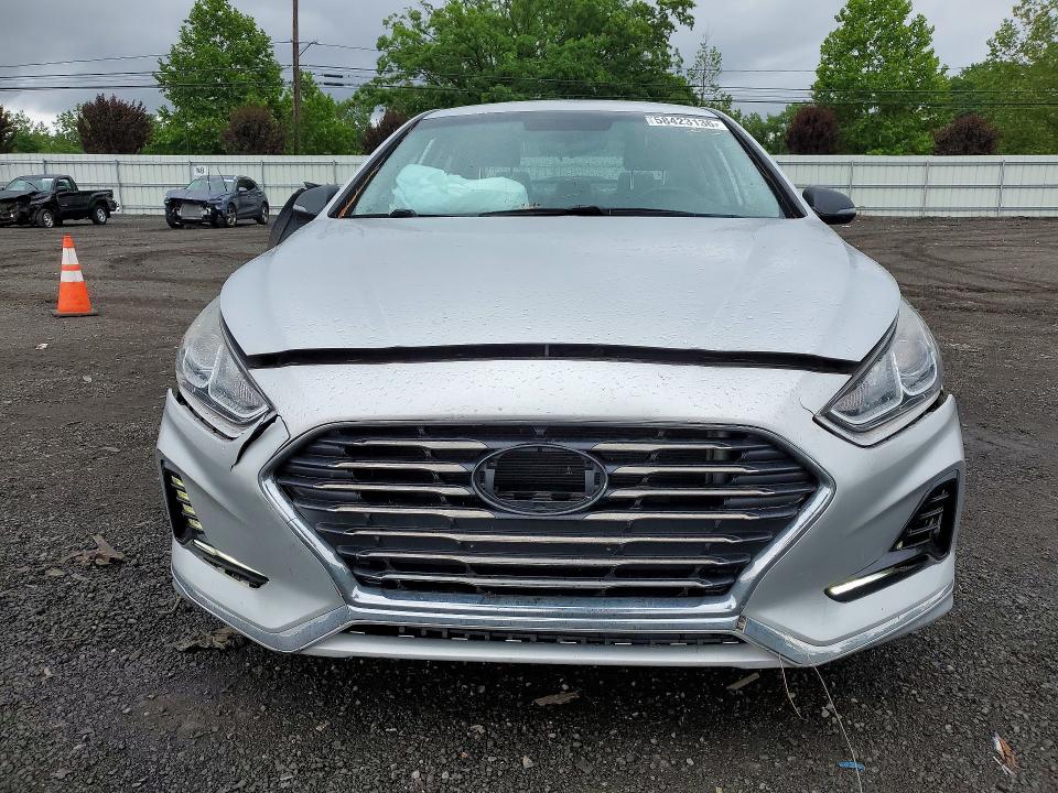 2018 Hyundai Sonata VIN 5NPE34AF4JH659338 COPART salvage auction — FRONT END, CT - CERT OF TITLE-SALVAGE, sold $1,100 on 2026-07-02 (photo 5)