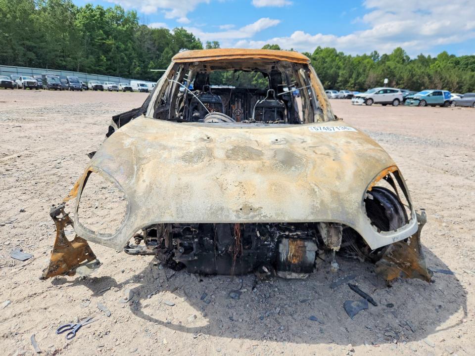 2019 Mini Cooper VIN WMZYT5C53K3E63690 COPART salvage auction — FRONT END, Va - Non-Repairable Certificate, sold $225 on 2026-07-20 (photo 5)