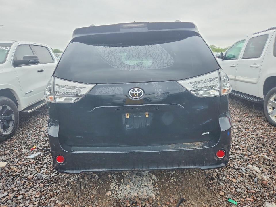 2018 Toyota Sienna VIN 5TDXZ3DC9JS939852 COPART salvage auction — FRONT END, Il - Salvage Certificate, sold $3,100 on 2026-07-27 (photo 6)