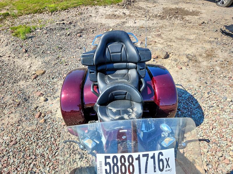 2008 Honda Gl1800 VIN 1HFSC47F88A709417 COPART salvage auction — REAR END, Ny - Mv-907A Salvage Certificate, sold $4,450 on 2026-07-02 (photo 5)