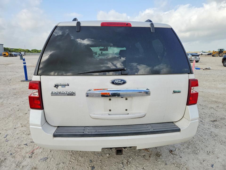 2009 Ford Expedition VIN 1FMFU195X9LA14210 COPART salvage auction — MINOR DENT/SCRATCHES, Tx - Certificate Of Title, sold $475 on 2026-07-02 (photo 6)