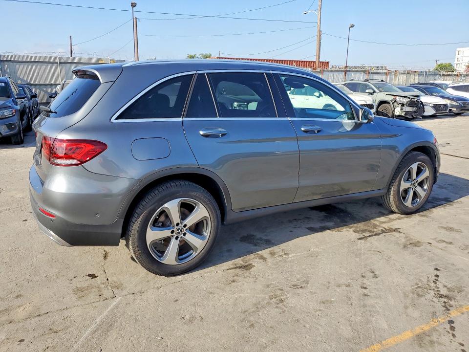2022 Mercedes-benz Glc VIN W1N0G8DB2NV350271 COPART salvage auction — FRONT END, Ca - Salvage Certificate, sold $15,500 on 2026-07-29 (photo 3)