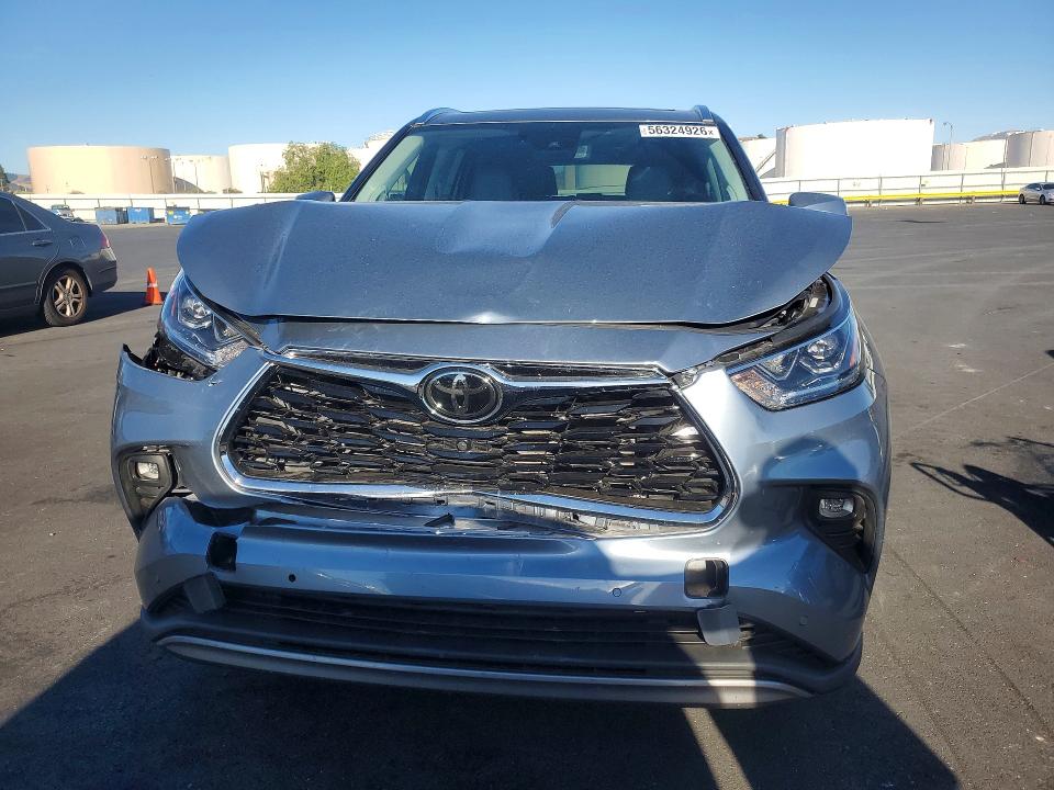 2022 Toyota Highlander VIN 5TDFZRAH8NS110825 COPART salvage auction — FRONT END, Sc - Salvage Title, sold $15,900 on 2026-07-15 (photo 5)