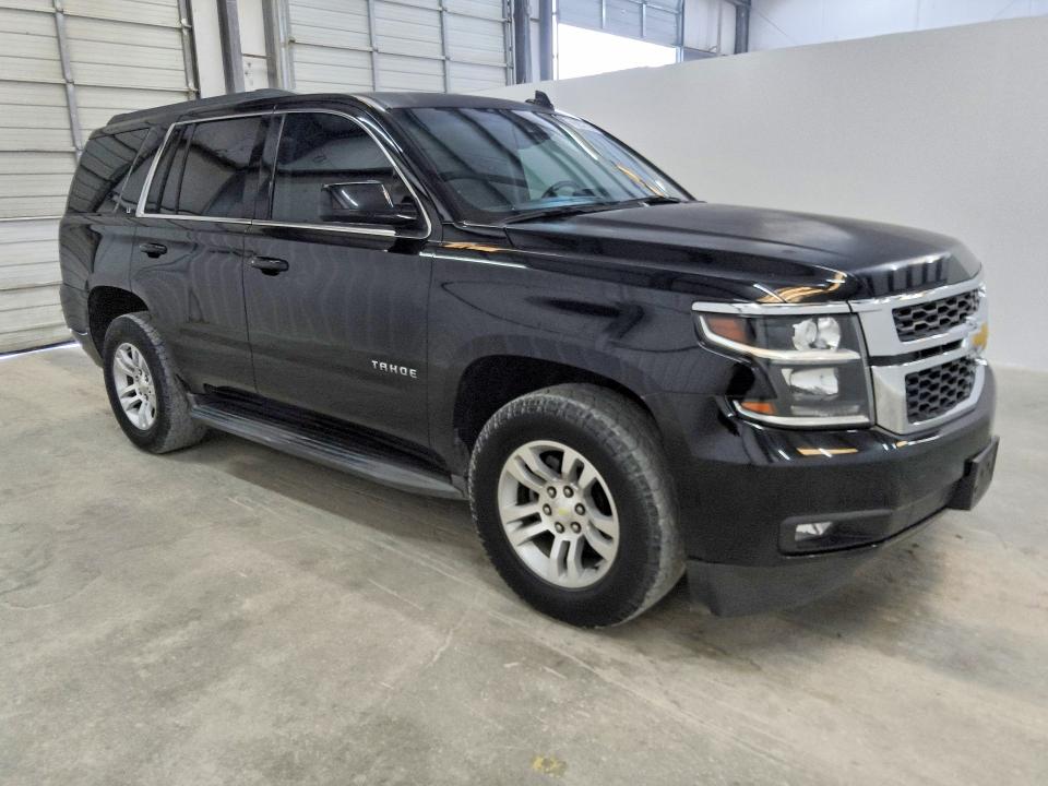 2015 Chevrolet VIN 1GNSCBKCXFR585958 COPART salvage auction — NORMAL WEAR, Tx - Certificate Of Title, sold $4,950 on 2026-07-07 (photo 4)