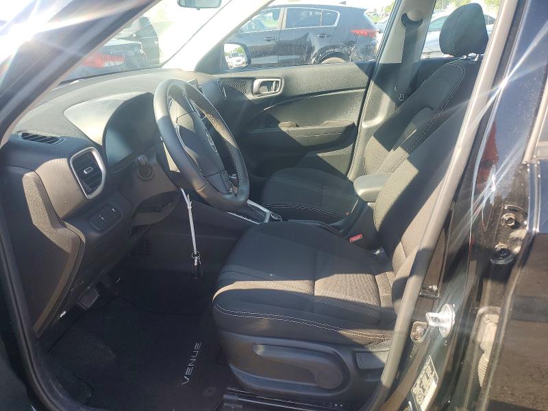 2025 Hyundai Venue VIN KMHRC8A37SU354255 COPART salvage auction — WATER/FLOOD, QC - IRRECUPERABLE, sold $6,600 on 2026-08-18 (photo 7)