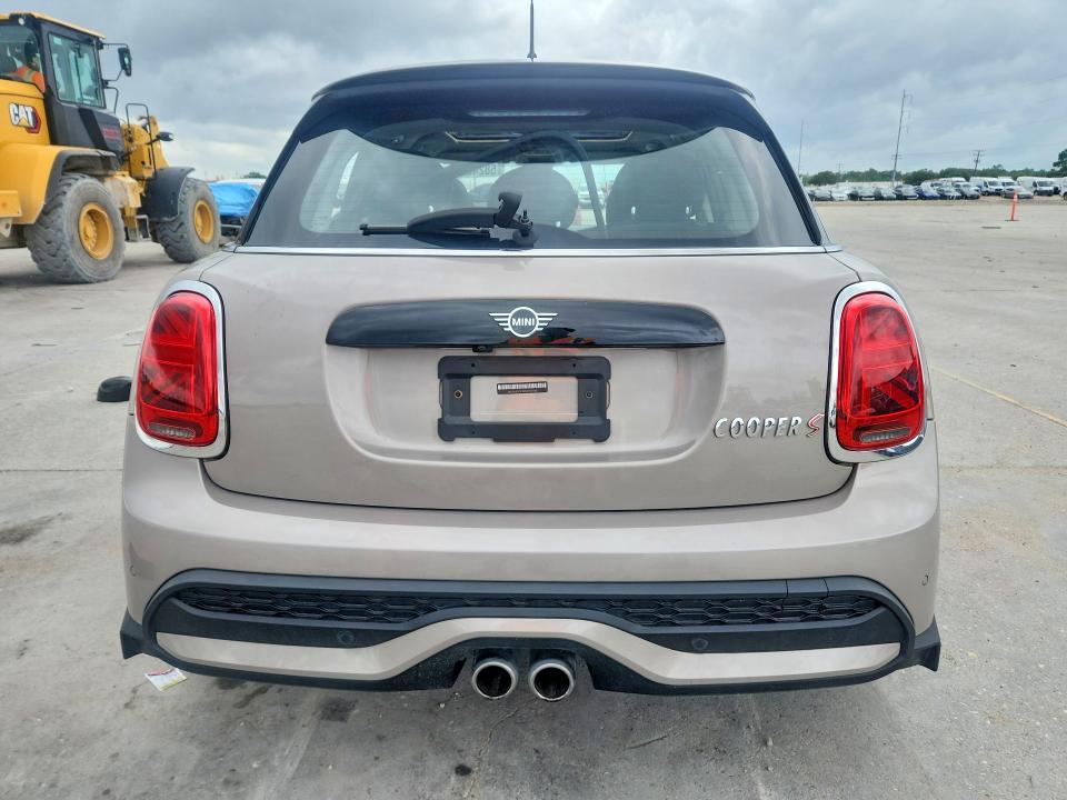 2022 Mini Cooper VIN WMW53DK06N2P57480 COPART salvage auction — WATER/FLOOD, La - Cert Of Title-Salvage Flood (P), sold $475 on 2026-07-29 (photo 6)