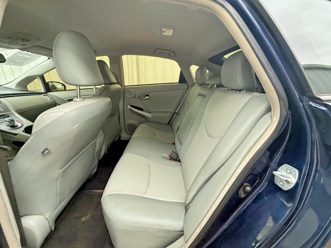2015 Toyota Prius VIN JTDKN3DU8F0427525 COPART salvage auction — Minor Dent/Scratches, GA - CERTIFICATE OF TITLE (P), sold $2,400 on 2026-07-03 (photo 6)
