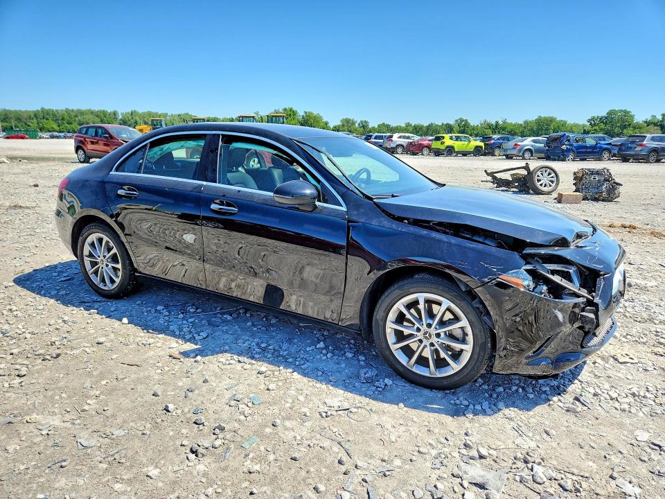2019 Mercedes-benz VIN WDD3G4FB4KW027636 COPART salvage auction — FRONT END, Il - Salvage Certificate, sold $325 on 2026-07-27 (photo 4)