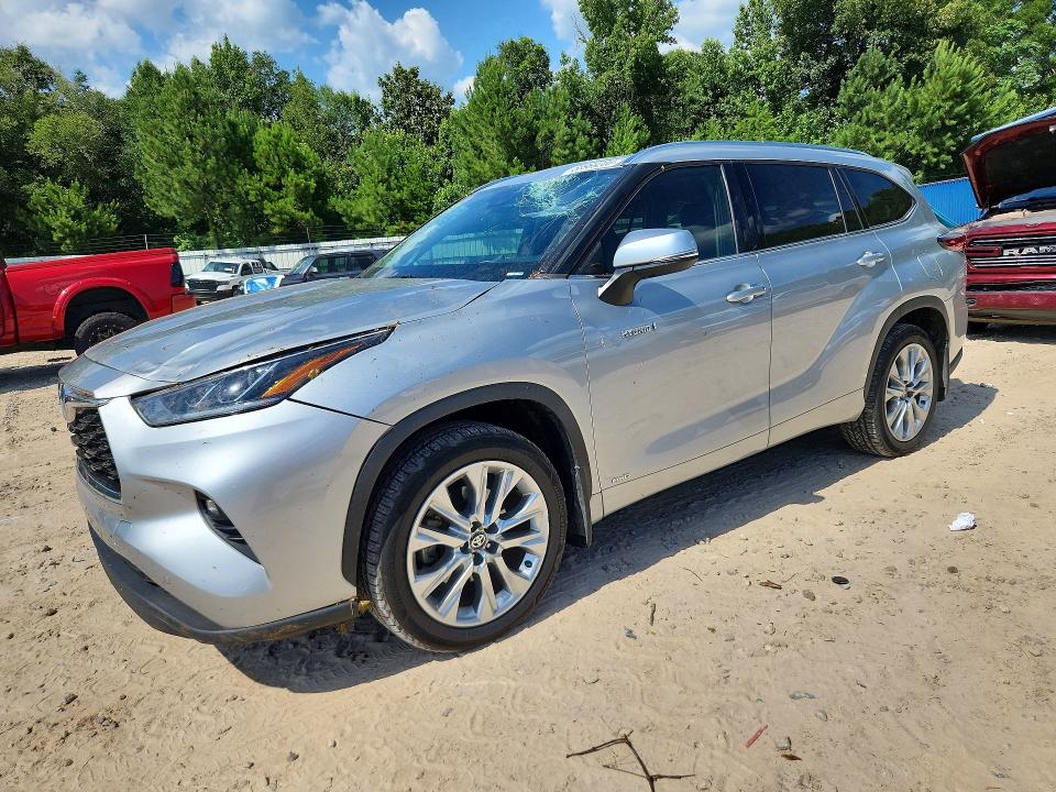 2021 Toyota Highlander Hybrid VIN 5TDXBRCH0MS523021 — COPART salvage auction photo