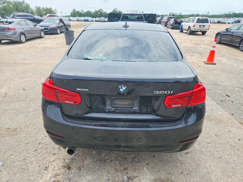 2018 BMW 3er VIN WBA8E5G59JUN46880 COPART salvage auction — ROOF, Fl - Cert Of Title Slvg Rebuildable, sold $2,450 on 2026-07-17 (photo 6)