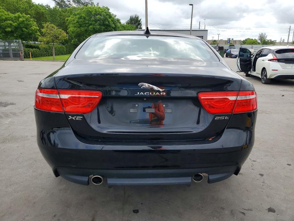 2019 Jaguar Xe VIN SAJAD4FX3KCP46739 COPART salvage auction — WATER/FLOOD, Fl - Cert Of Title-Slvg Rebld Flood, sold $1,000 on 2026-07-29 (photo 6)