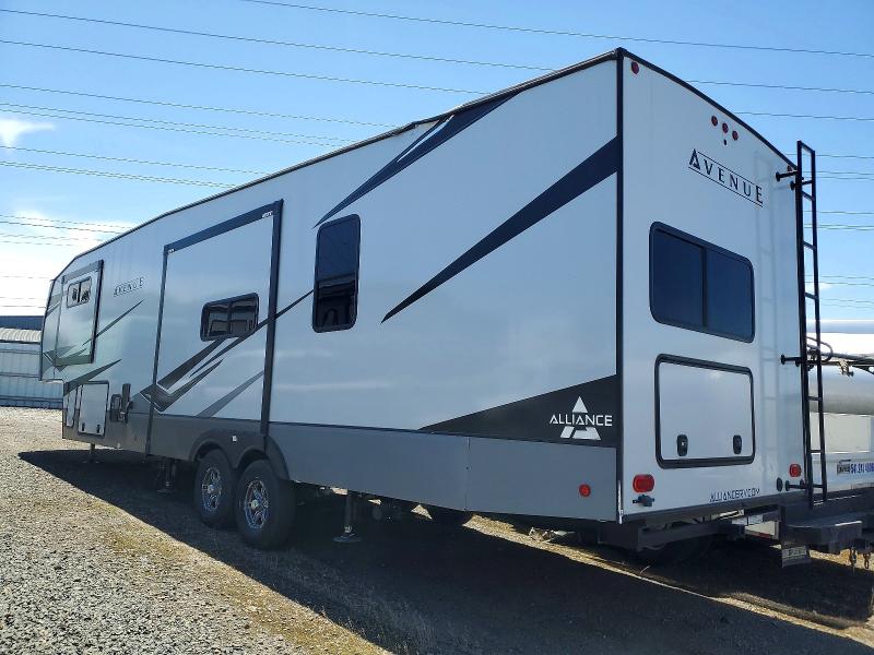 2022 Alliance Avenue VIN 7M5FA4024NC300299 COPART salvage auction — REAR END, OR - SALVAGE TITLE CERTIFICATE, sold $15,000 on 2026-09-10 (photo 3)