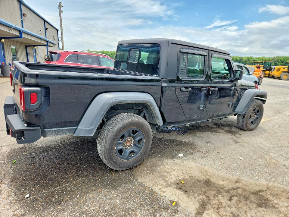 2020 Jeep Gladiator VIN 1C6HJTAG8LL211910 COPART salvage auction — ENGINE BURN, TN - SALVAGE CERTIFICATE, sold $8,200 on 2026-09-01 (photo 3)