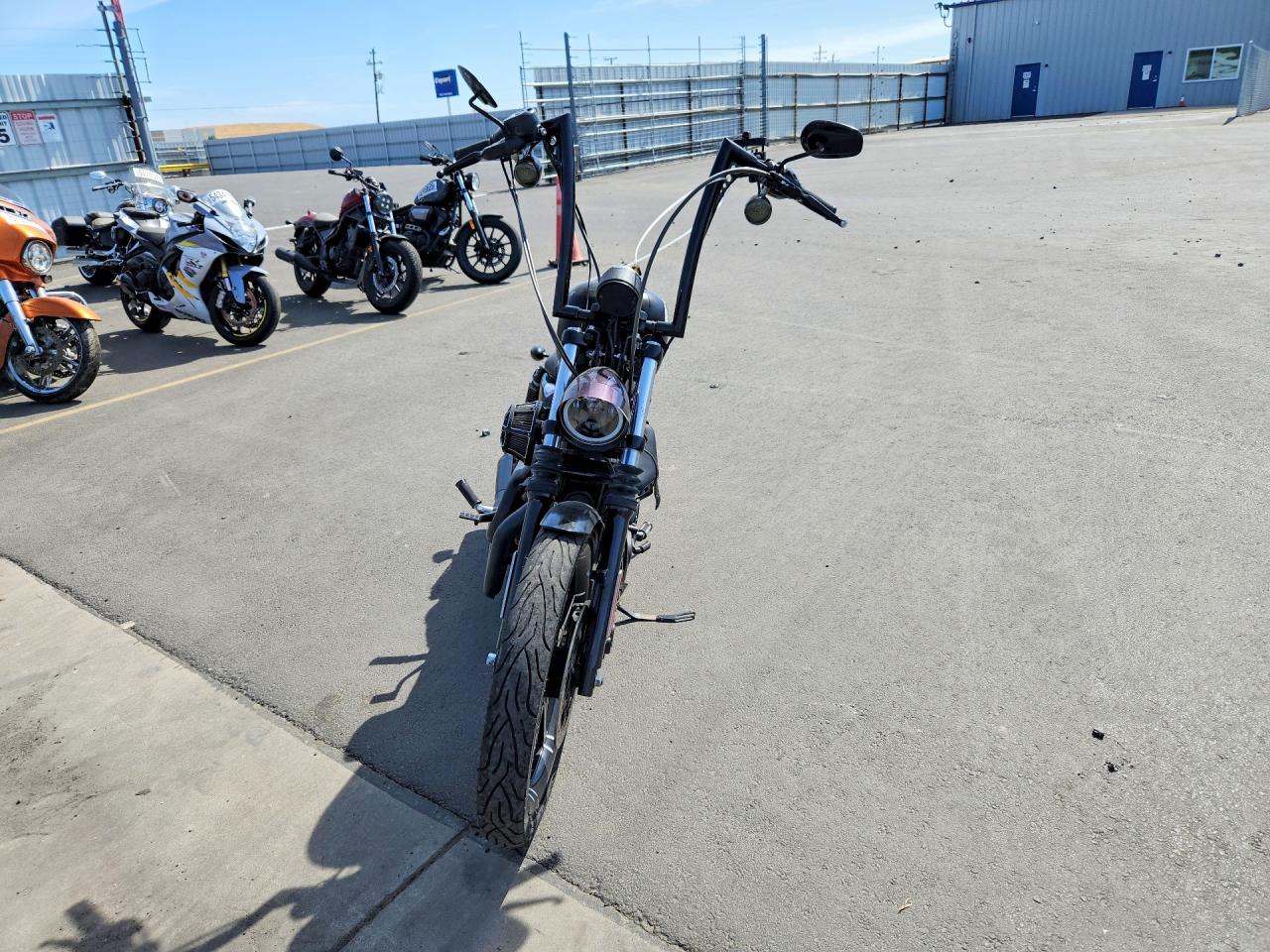 2017 Harley-Davidson XL883 VIN 1HD4LE217HC401503 COPART salvage auction — Side, CA - SALVAGE CERTIFICATE, sold $2,750 on 2026-07-09 (photo 2)
