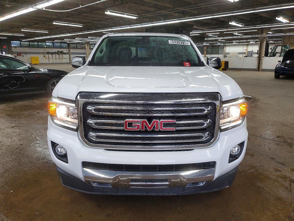 2018 Gmc Canyon VIN 1GTG6DEN3J1300507 COPART salvage auction — MINOR DENT/SCRATCHES, WV - CERTIFICATE OF TITLE, sold $11,000 on 2026-07-24 (photo 5)