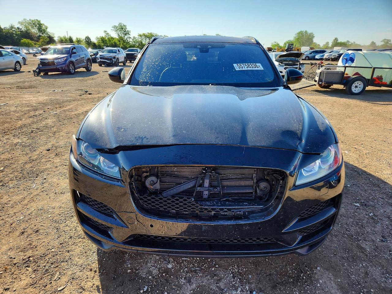 2019 Jaguar F-Pace VIN SADCJ2FX7KA609467 COPART salvage auction — Front End, IL - SALVAGE CERTIFICATE, sold $5,600 on 2026-06-30 (photo 5)