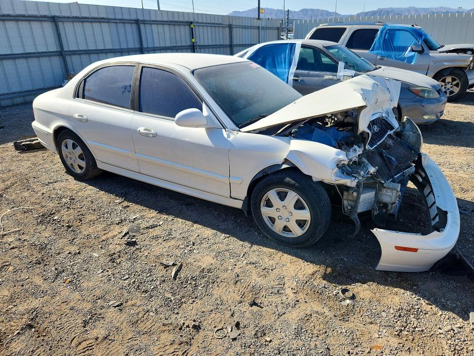 2004 Hyundai Sonata VIN KMHWF25S14A955657 COPART salvage auction — FRONT END, Nv - Non-Repairable Vehicle Cert, sold $125 on 2026-07-07 (photo 4)