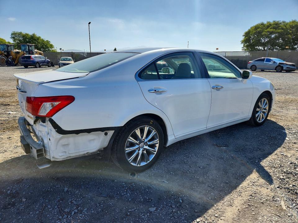 2008 Lexus Es 350 VIN JTHBJ46G682215172 COPART salvage auction — REAR END, CA - SALVAGE CERTIFICATE, sold $750 on 2026-07-28 (photo 3)