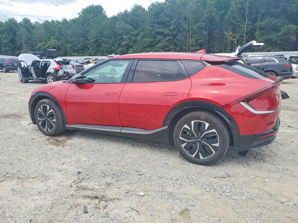 2022 Kia Ev6 VIN KNDC34LA1N5042395 COPART salvage auction — ROLLOVER, Ga - Cert Of Title-Salvage, sold $6,600 on 2026-07-22 (photo 2)