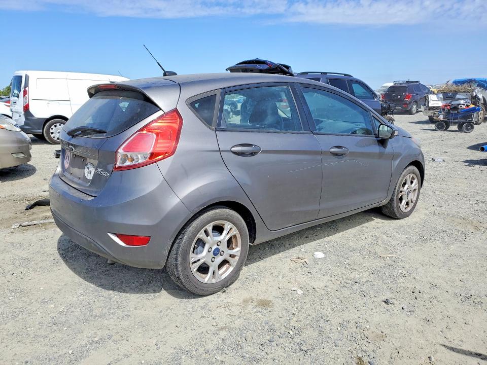 2014 Ford Fiesta VIN 3FADP4EJ9EM121626 COPART salvage auction — NORMAL WEAR, Ca - Dis/Dlr/Exp Only Clean Title, sold $525 on 2026-07-02 (photo 3)