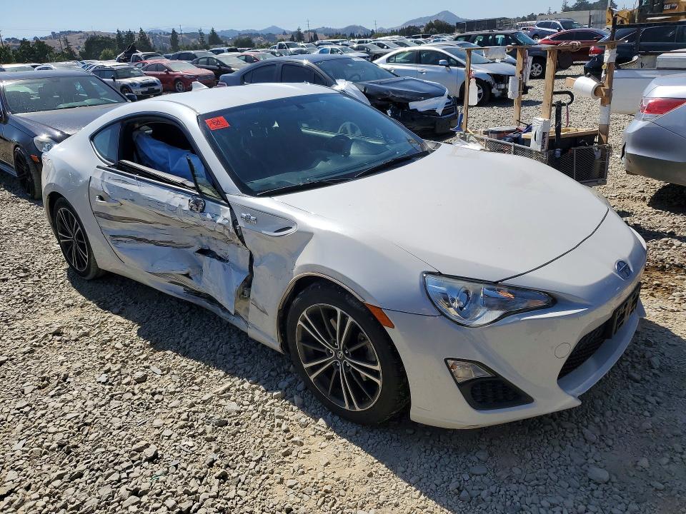 2016 Scion Fr-s VIN JF1ZNAA10G8703475 COPART salvage auction — SIDE, Ca - Salvage Certificate, sold $725 on 2026-07-09 (photo 4)