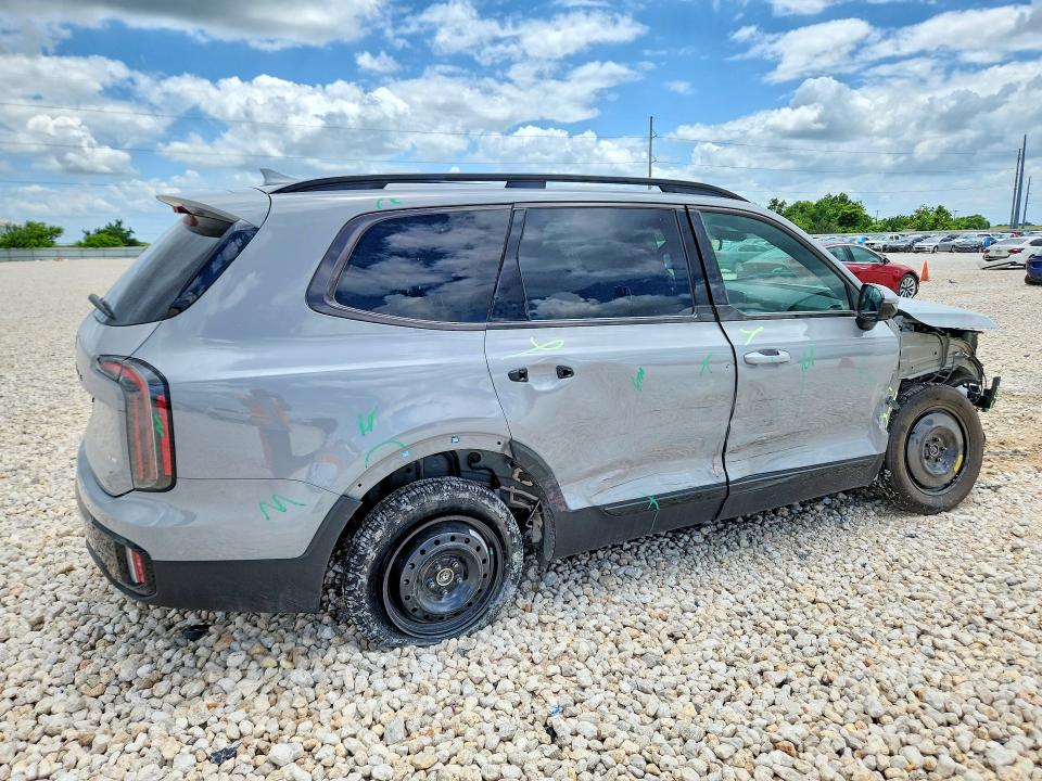 2025 Kia Telluride VIN 5XYP5DGC1SG671469 COPART salvage auction — FRONT END, Tx - Salvage Vehicle Title, sold $70 on 2026-07-30 (photo 3)