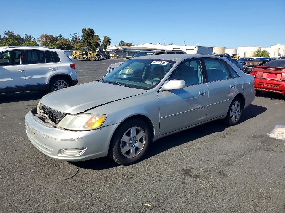 2001 Toyota Avalon VIN 4T1BF28BX1U152916 COPART salvage auction — FRONT END, CA - SALVAGE CERTIFICATE, sold $525 on 2026-07-08 (photo 1)