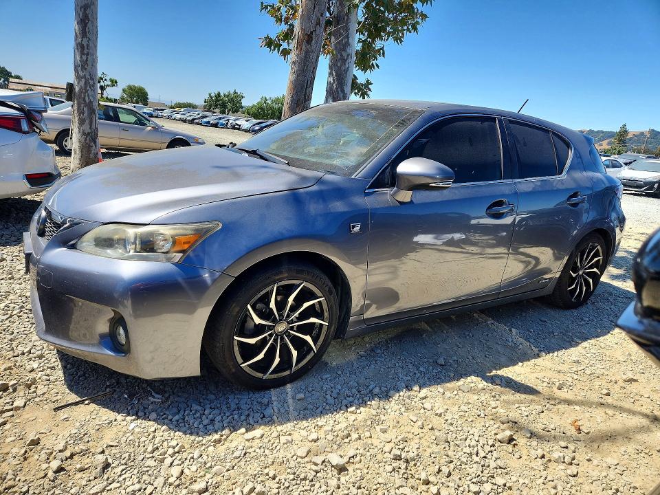 2013 Lexus Ct 200 VIN JTHKD5BH1D2162614 COPART salvage auction — FRONT END, CA - SALVAGE CERTIFICATE, sold $1,750 on 2026-07-09 (photo 1)