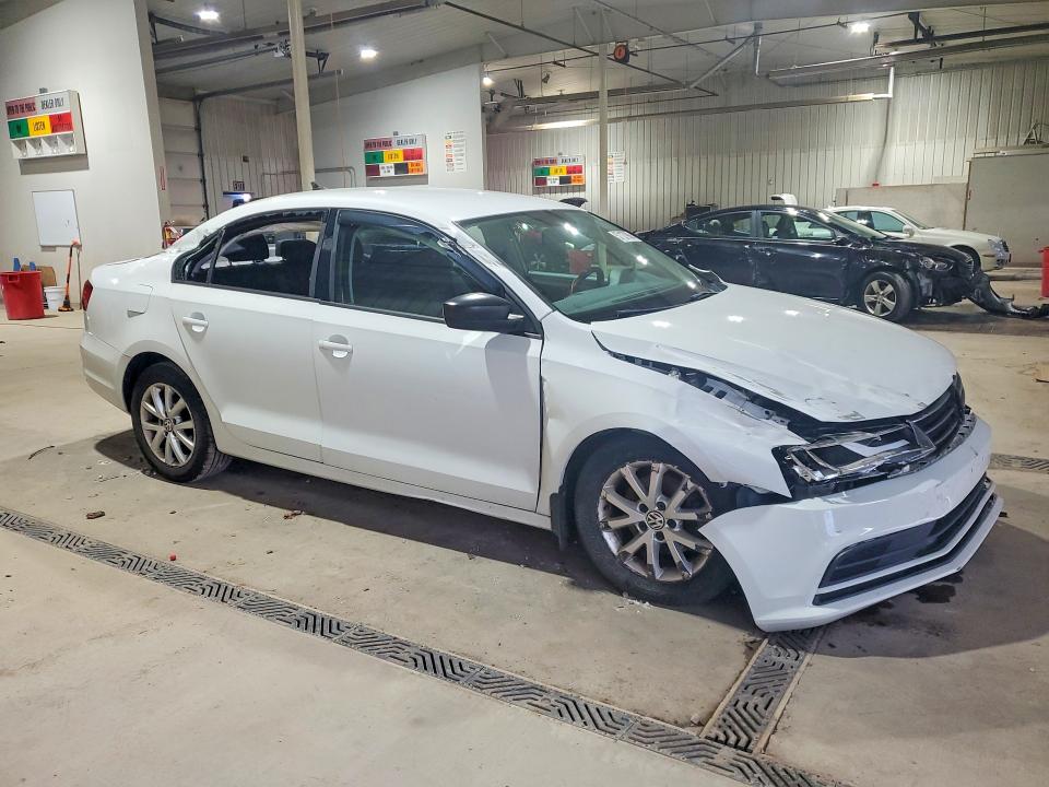 2015 Volkswagen Jetta VIN 3VWD17AJ0FM239341 COPART salvage auction — FRONT END, PA - CERTIFICATE OF SALVAGE, sold $550 on 2026-07-02 (photo 4)