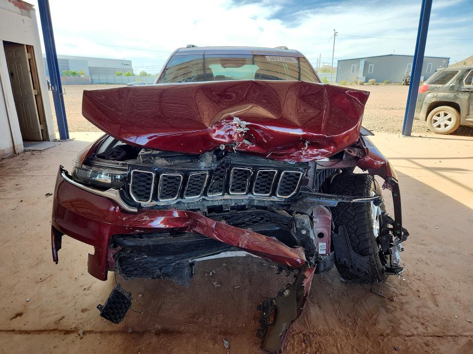 2023 Jeep Cherokee VIN 1C4RJKBG2P8753826 COPART salvage auction — FRONT END, Az - Cert Of Title - Salvage, sold $4,350 on 2026-07-30 (photo 5)