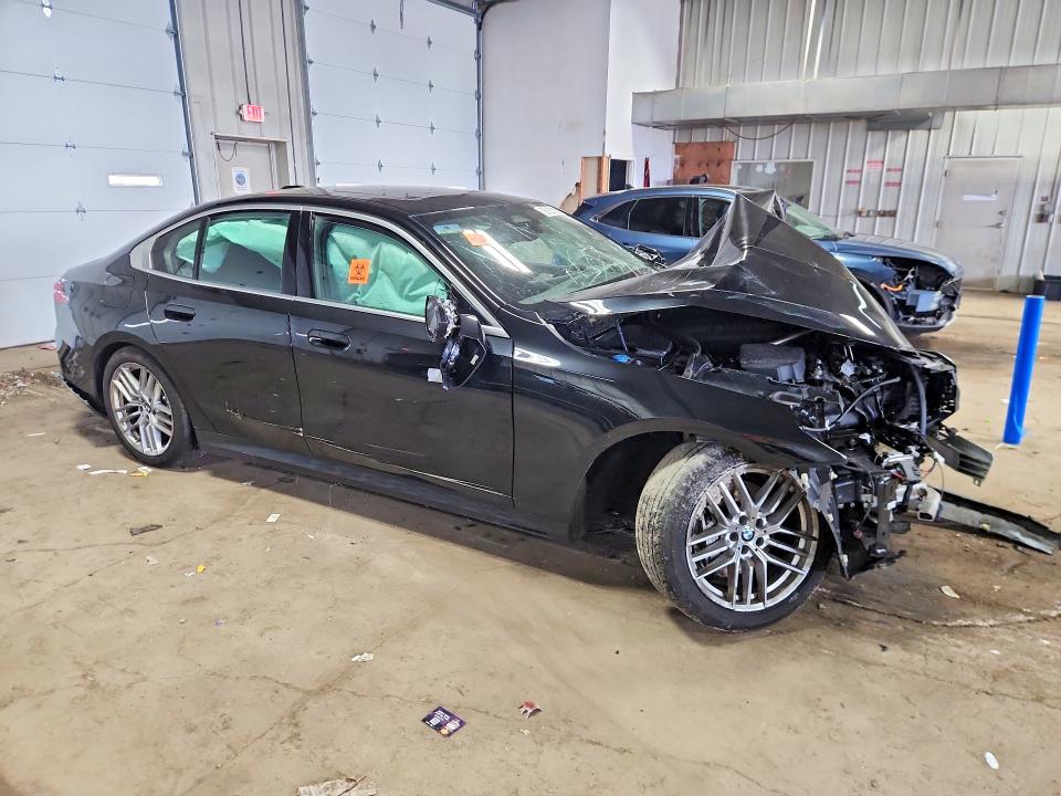 2024 BMW 5er VIN WBA63FJ05RCS51009 COPART salvage auction — FRONT END, Wi - Junked Vehicle Bill Of Sale, sold $6,800 on 2026-08-03 (photo 4)