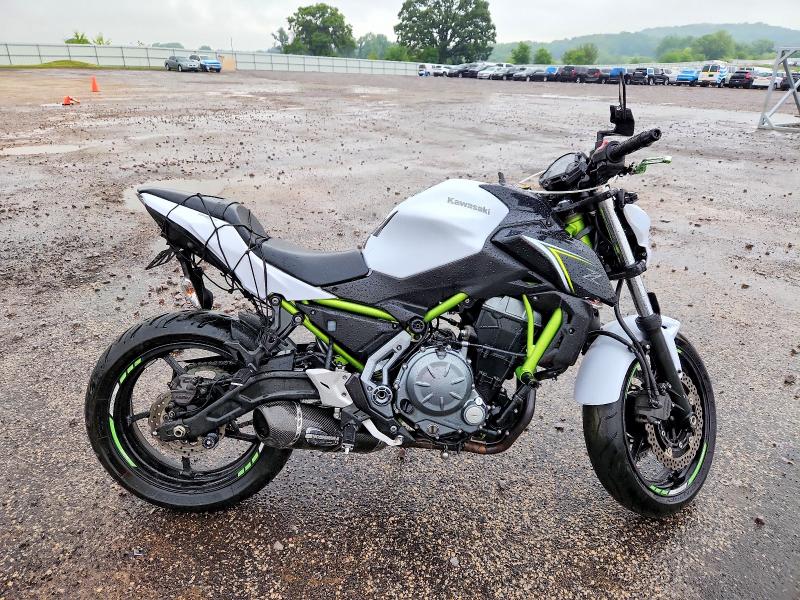 2017 Kawasaki Er VIN JKAEREG13HDA01183 COPART salvage auction — SIDE, Wi - Junked Vehicle Bill Of Sale, sold $625 on 2026-07-09 (photo 1)