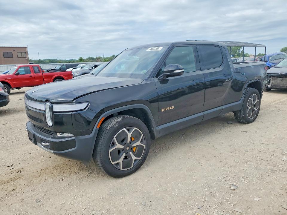2022 Rivian VIN 7FCTGAALXNN007792 COPART salvage auction — REAR END, Ks - Cert Of Title-Salvage, sold $7,600 on 2026-07-30 (photo 1)